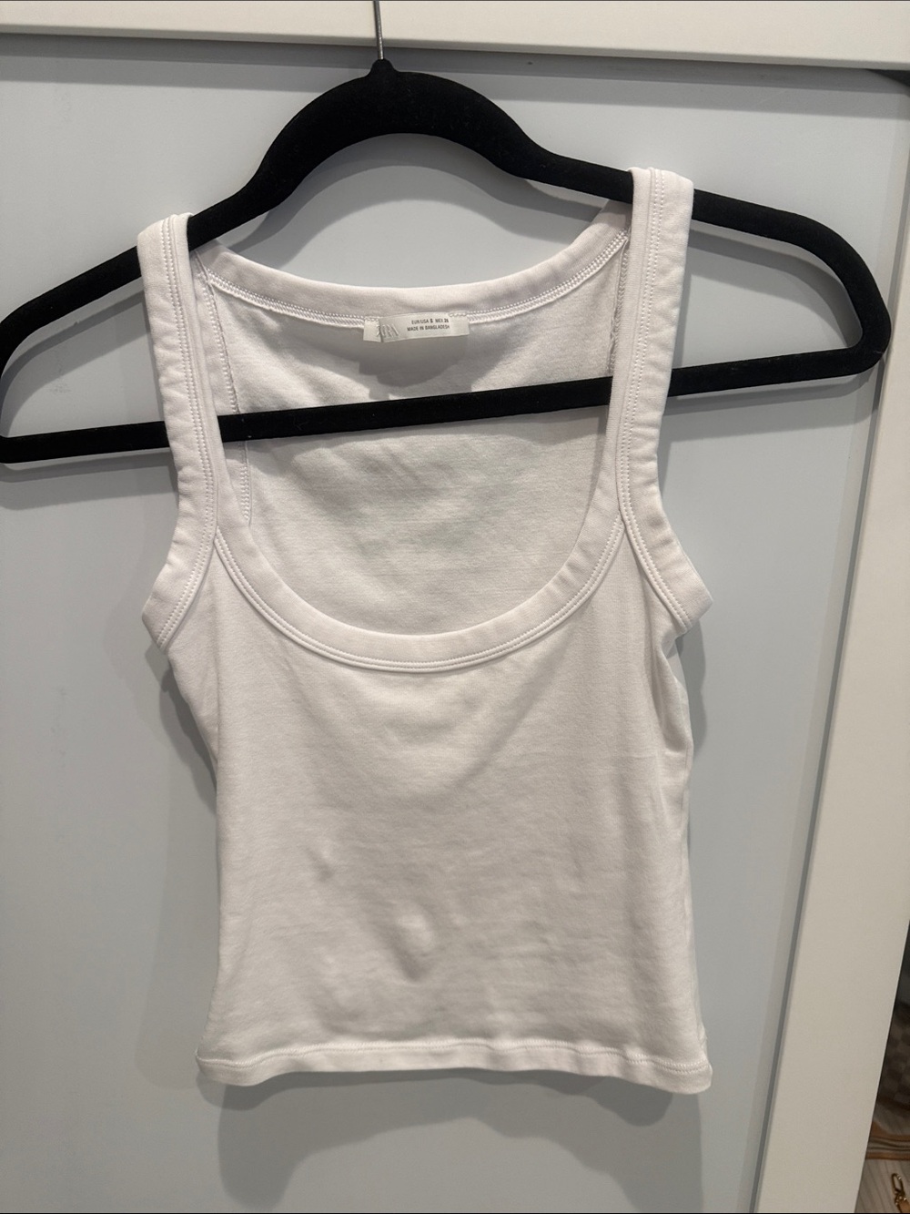 Zara White Ribbed Scoop Tank Top